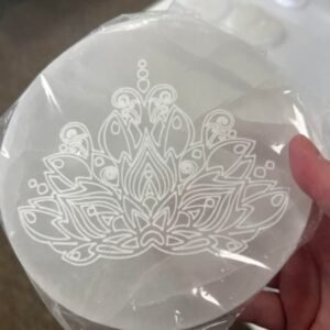 Round Selenite plate engraved 8